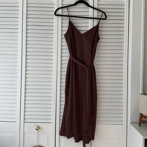 Satin Abercrombie Mid Dress!